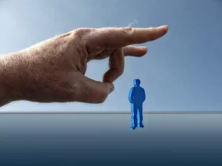 Что такое увольнение по сокращению штатов и кто от этого защищен?