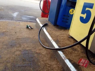 Оторванный пистолет на АЗС — ДТП или нет?